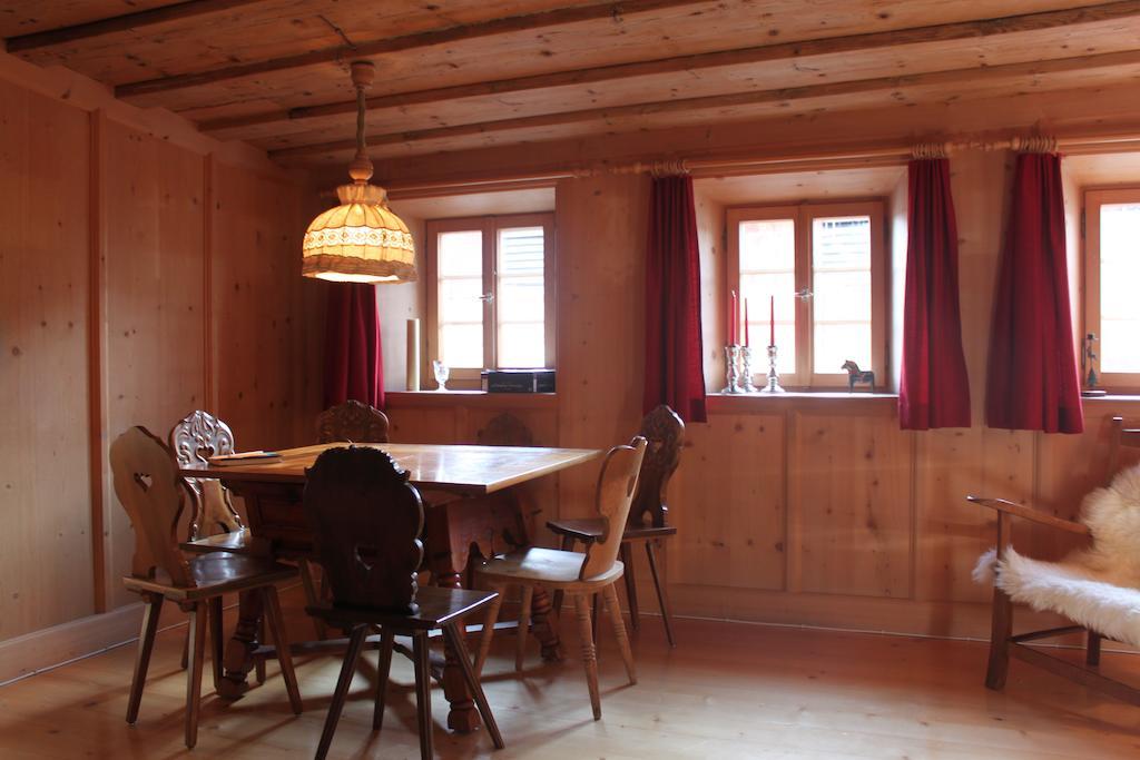 Villa Tgesa Ferrera Schmitten  Habitación foto