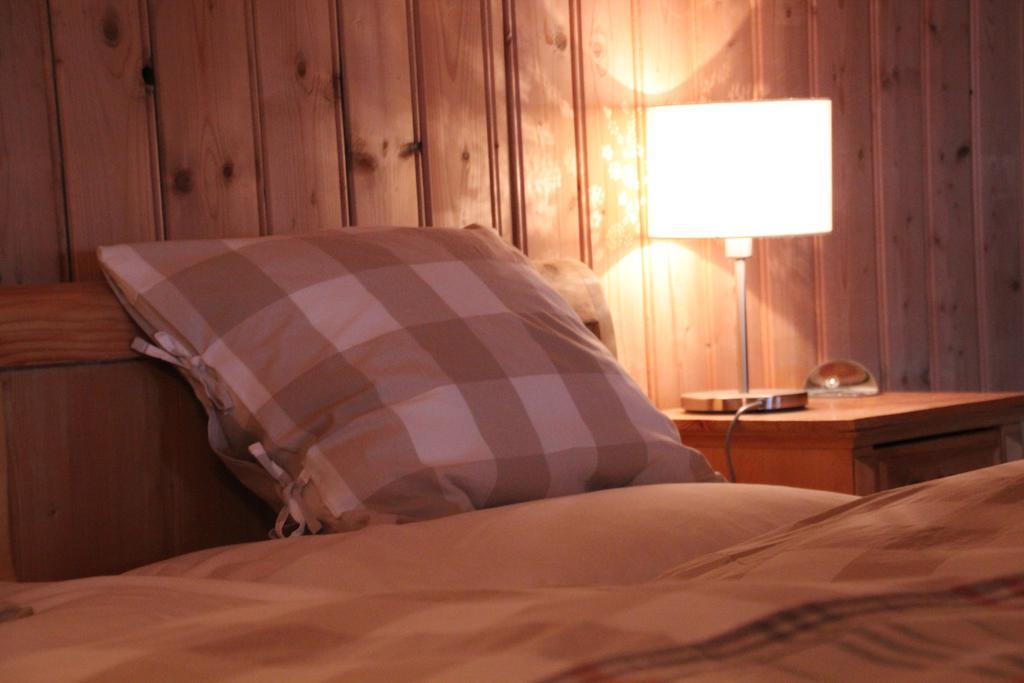 Villa Tgesa Ferrera Schmitten  Habitación foto