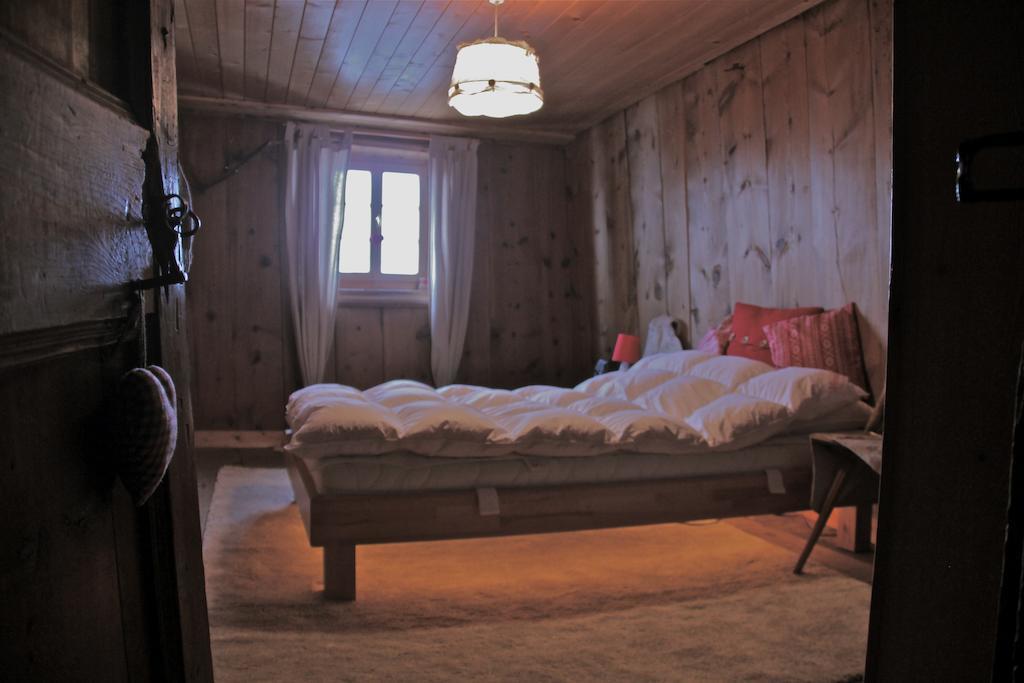Villa Tgesa Ferrera Schmitten  Habitación foto